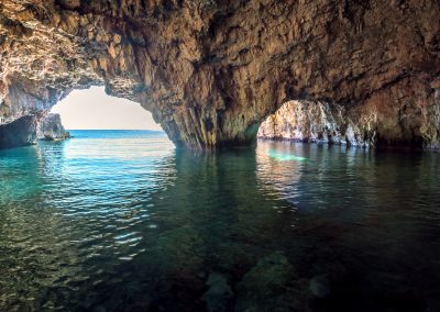 Private boat excursions island Vis, island Hvar, Blue cave