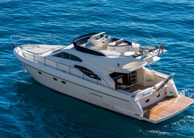 Our fleet Ferretti 430 Fly